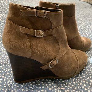 J Crew, Ankle Boots, Soft-Suede, W Size 7.5